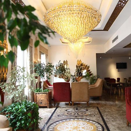 Aqua Hotel Тбилиси Екстериор снимка