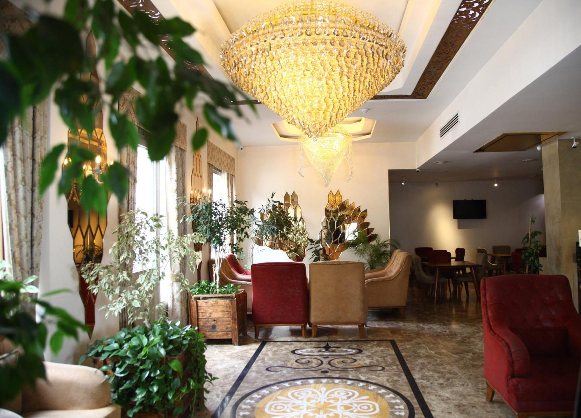 Aqua Hotel Тбилиси Екстериор снимка