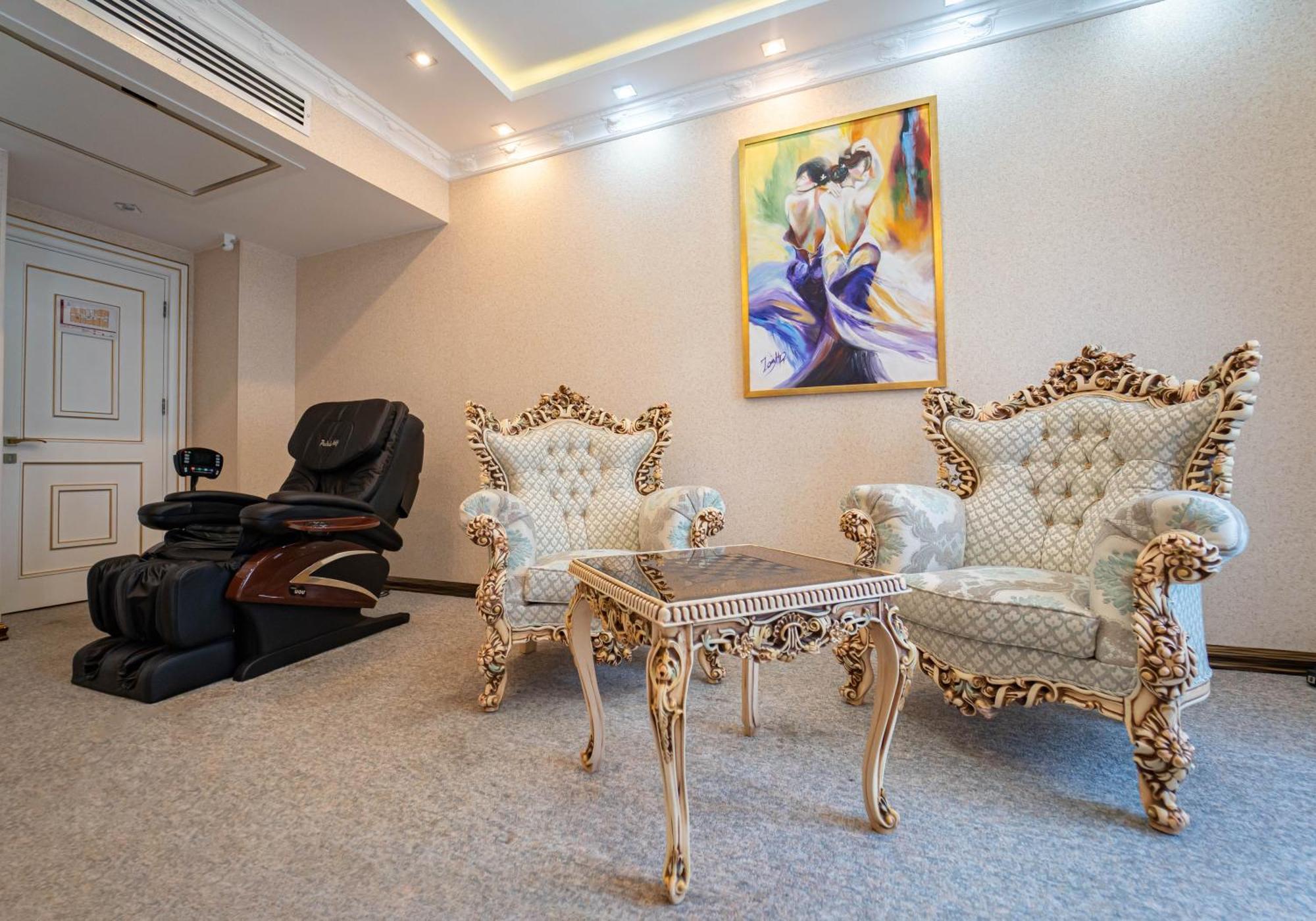 Aqua Hotel Тбилиси Екстериор снимка