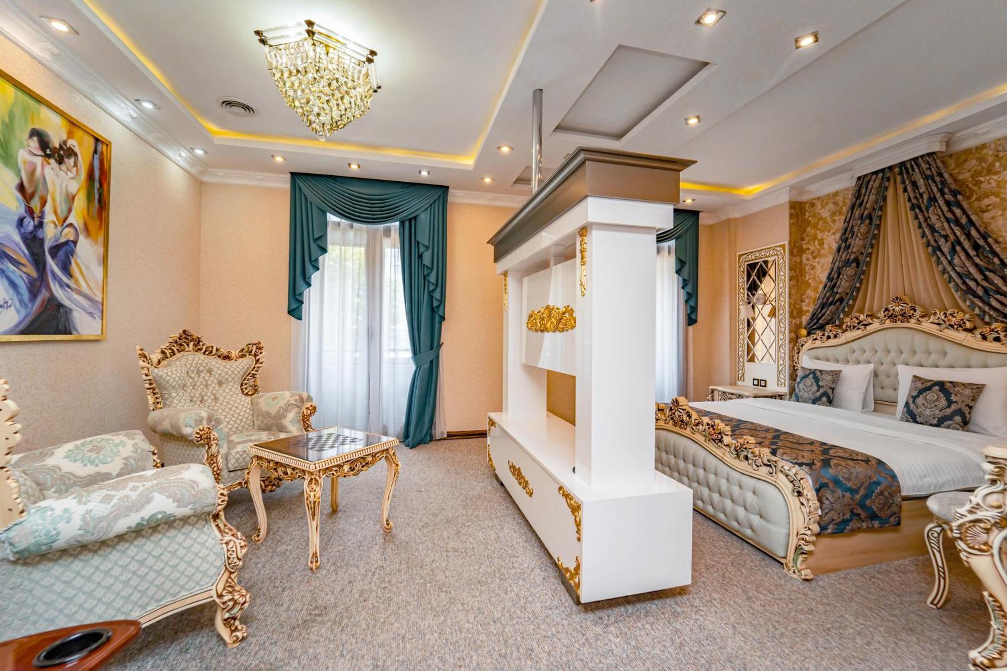 Aqua Hotel Тбилиси Екстериор снимка