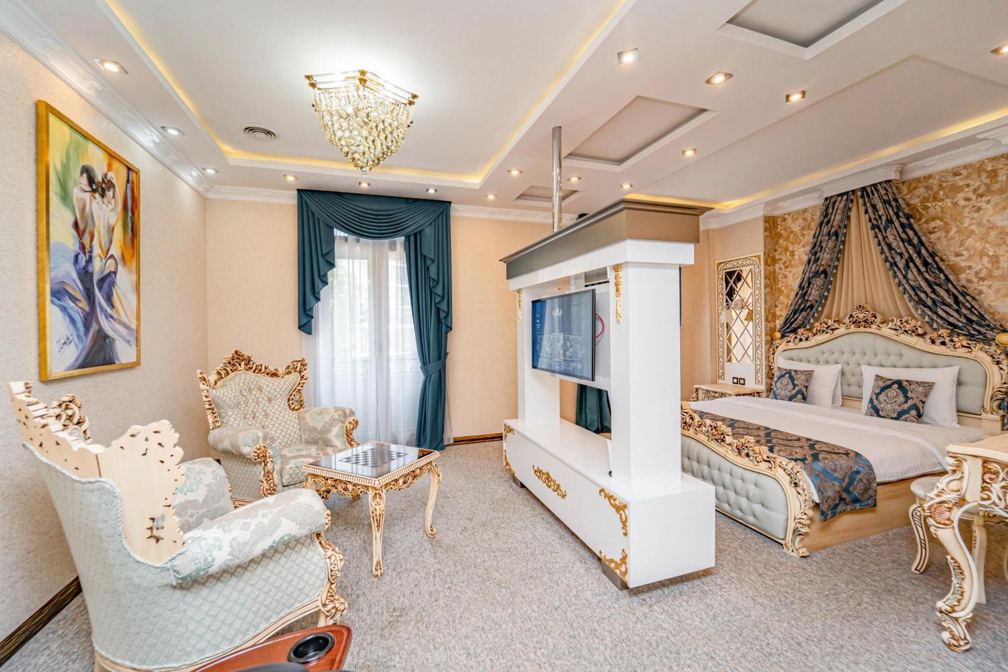 Aqua Hotel Тбилиси Екстериор снимка