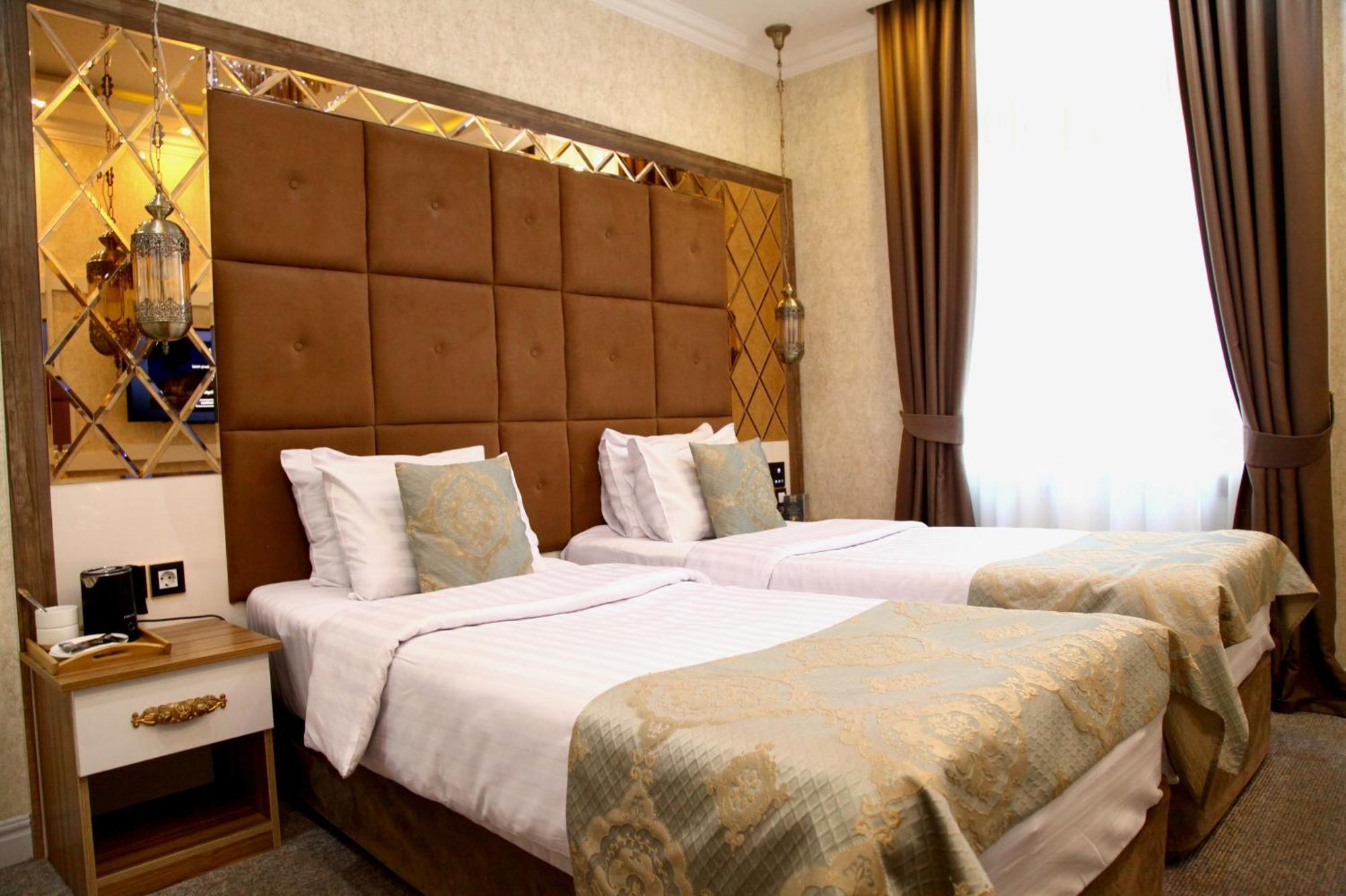 Aqua Hotel Тбилиси Екстериор снимка